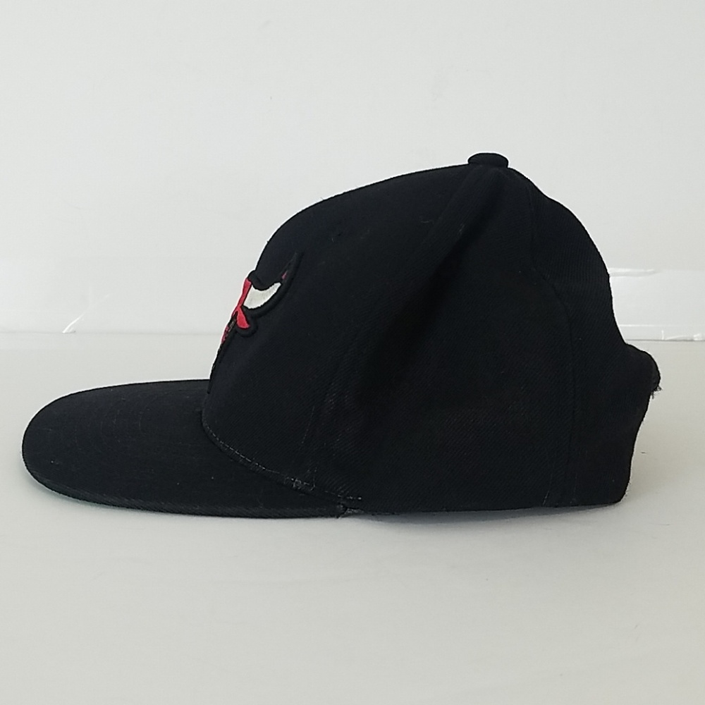 Chicago Bulls Mitchell & Ness NBA - Picture 2 of 8